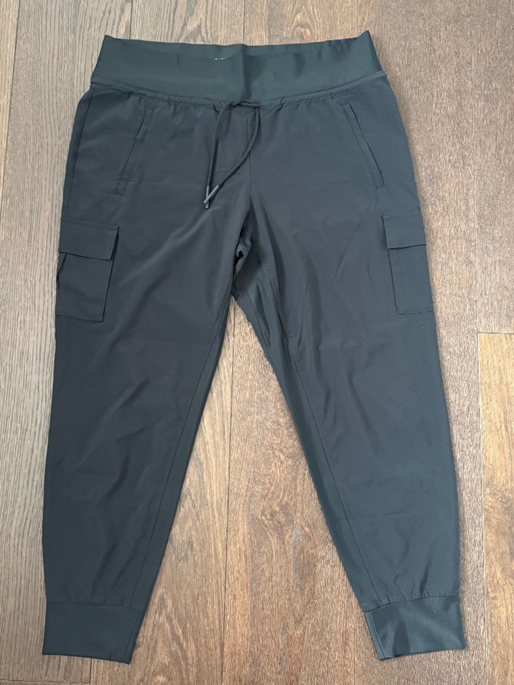 Athleta Sutton Jogger – Black – Size 14